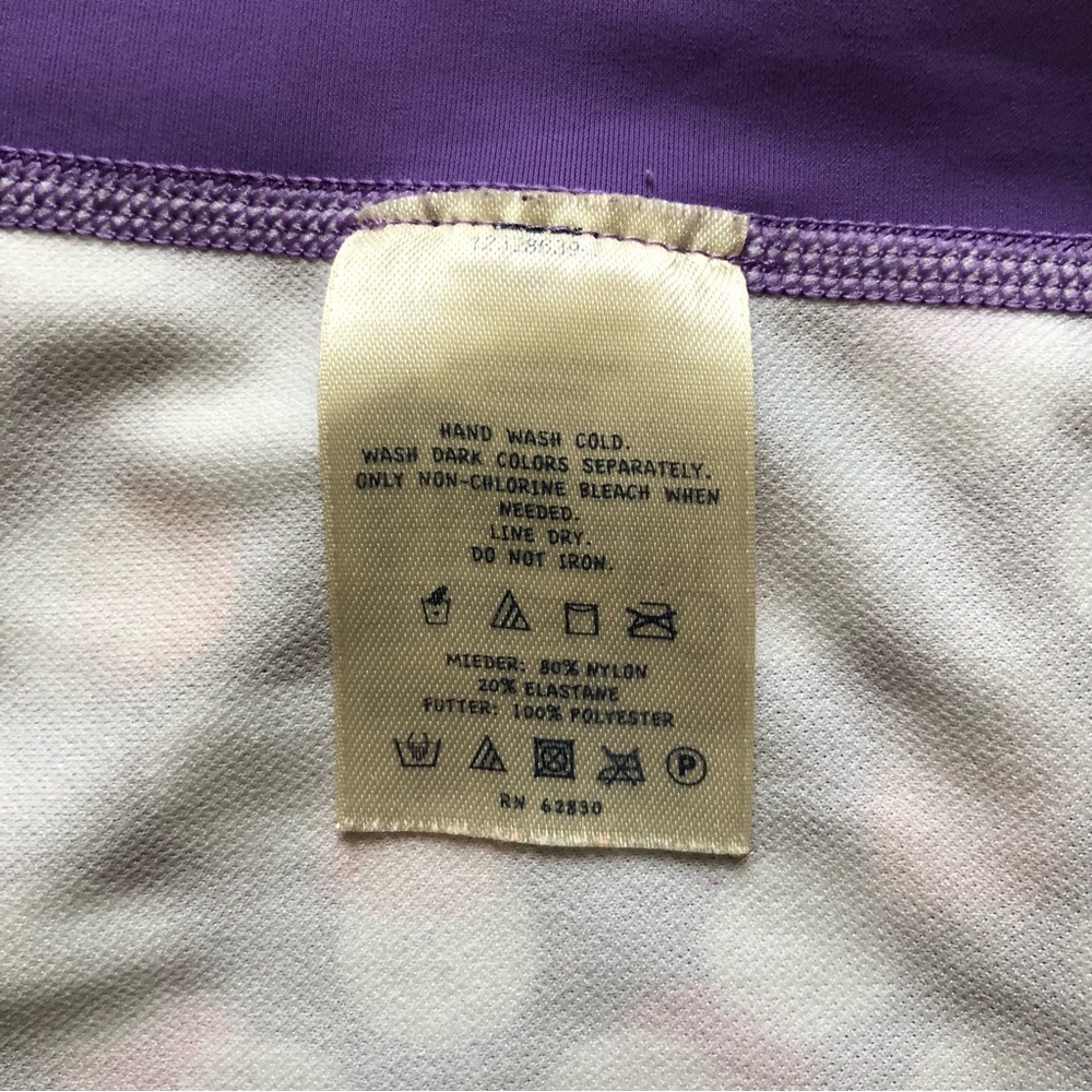 Lands' End Girl's Short Sleeve Rashguard - Picture 5 of 5